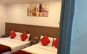 Esm Hotel